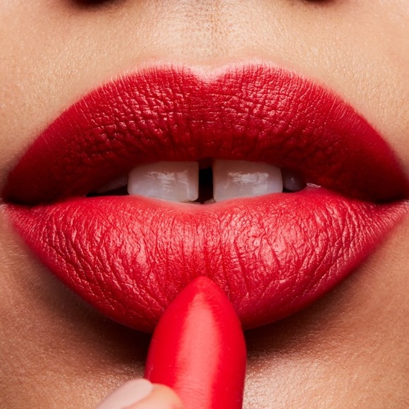 MAC MATTE LIPSTICK                              MANGROVE (639)Hot Bright… - Picture 4 of 5